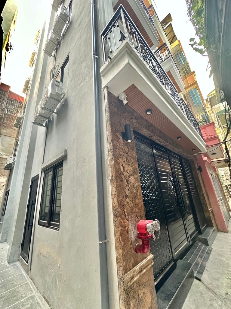 Bán nhà dòng tiền lương khánh thiện 7 tầng thang máy long lanh lô góc hoàng mai